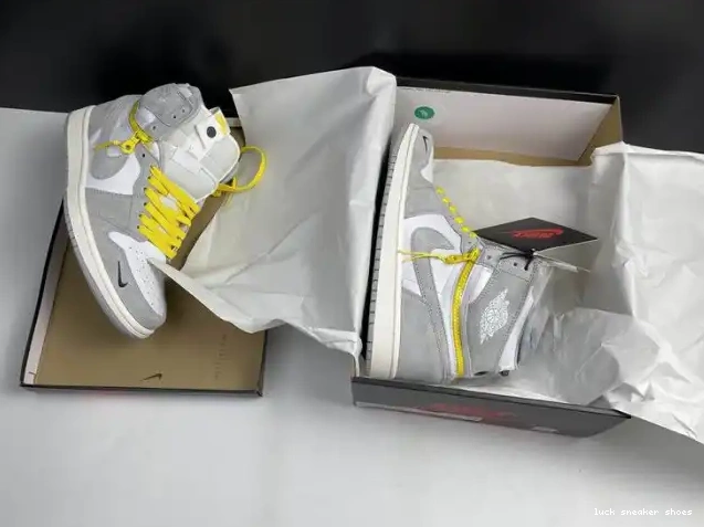 Rep LUCY CW6576-100 Smoke Switch 1 High Air Light Jordan 0502